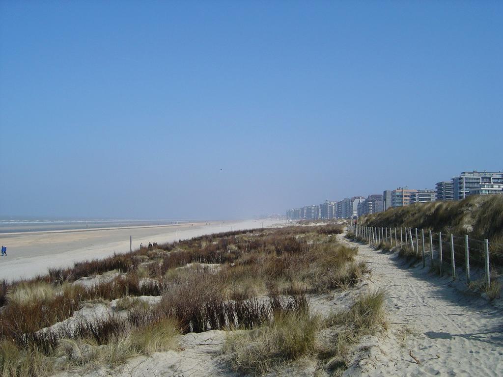 La Plage 德帕内 外观 照片